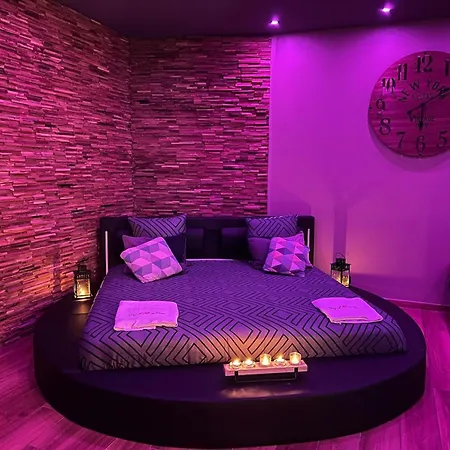 Vakantiehuis Maison Charmante Avec Jacuzzi A - Ideale Pour Un Week-end Harnes